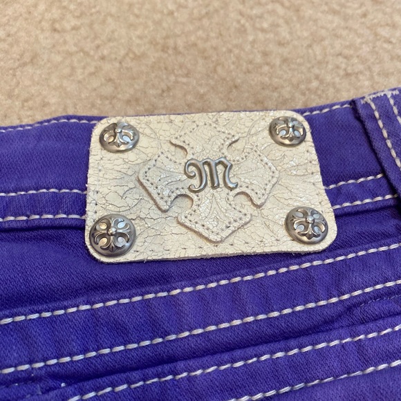 WOW! NWT💜 Miss Me cross bling purple shorts Sz 26 - Picture 3 of 7